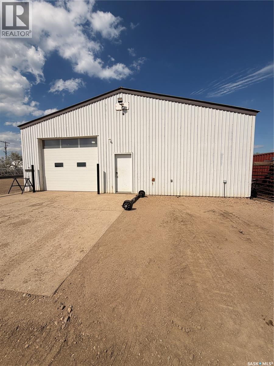 469 Devonian Street, Estevan, Saskatchewan S4A 0W9 - Photo 12 - SK038552