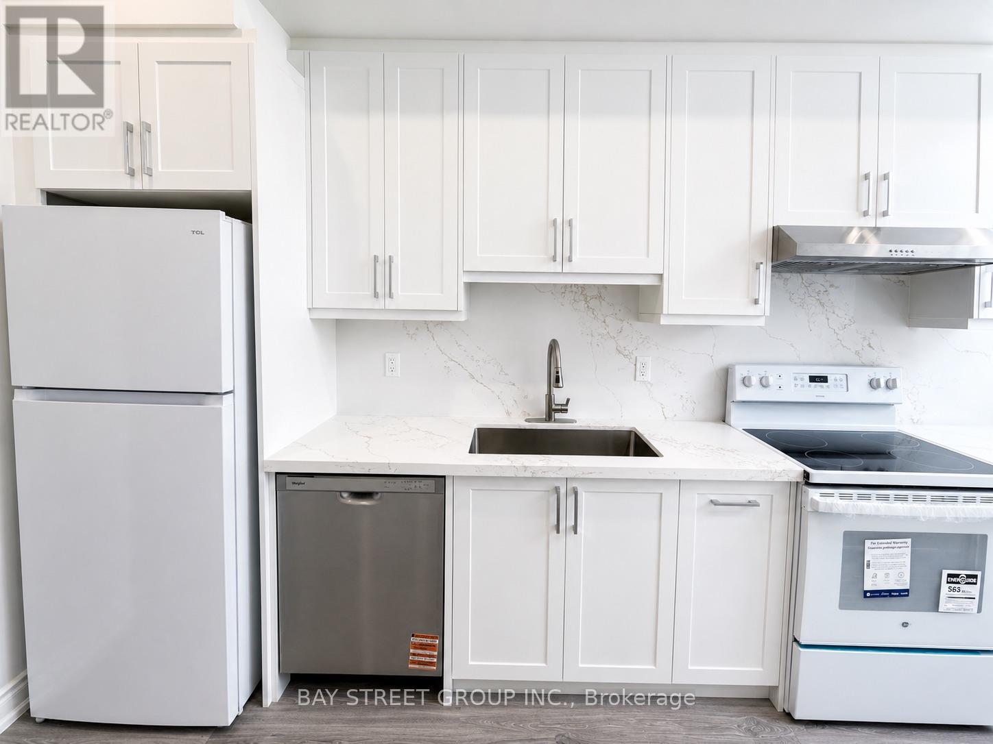 B - 442 Spadina Avenue, Toronto, Ontario  M5T 2G8 - Photo 3 - C13239810