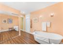 539 Sutherland Avenue Unit# 106, Kelowna, BC V1Y 5X3