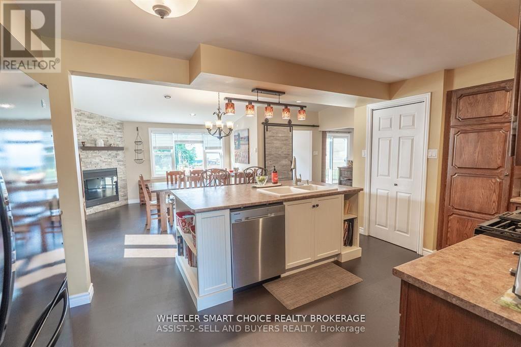 17407 County Rd 18 Road, South Stormont, Ontario  K0C 2A0 - Photo 9 - X13412216