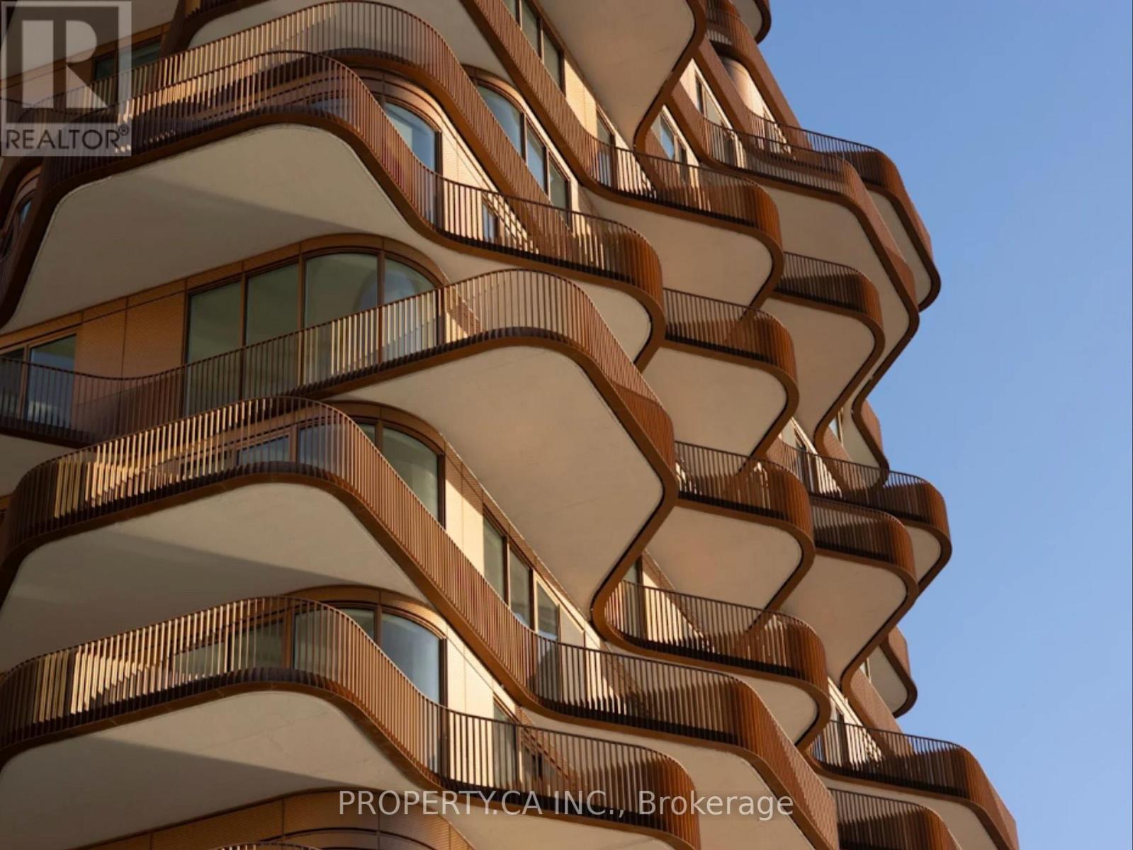 309 - 155 MERCHANTS' WHARF, Toronto, Ontario