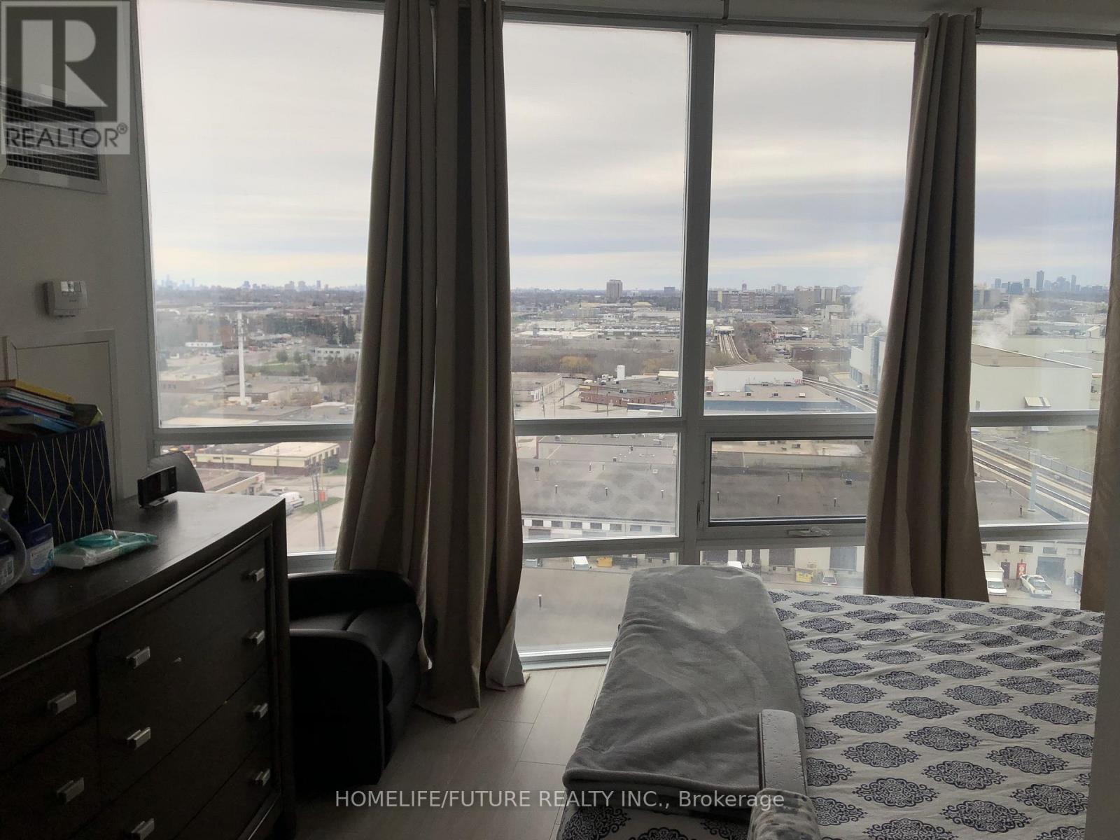 1315 - 83 Borough Drive, Toronto, Ontario  M1P 5E4 - Photo 9 - E13412178