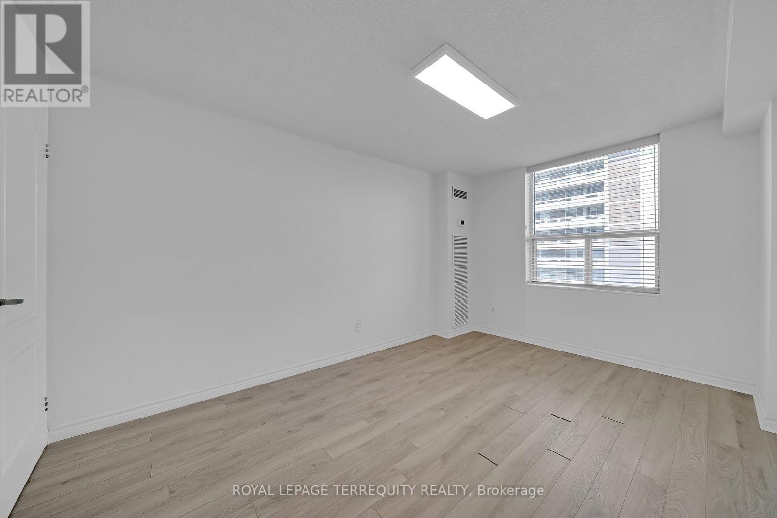 804 - 50 Inverlochy Boulevard, Markham, Ontario  L3T 4T6 - Photo 25 - N13249802
