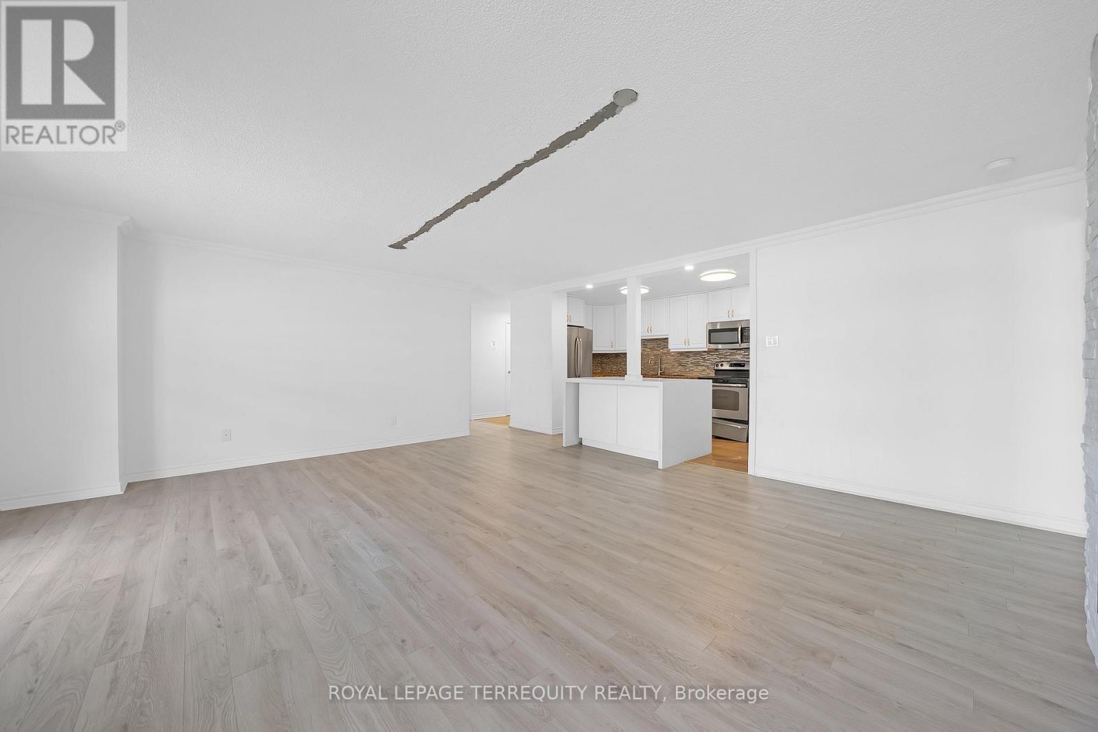 804 - 50 Inverlochy Boulevard, Markham, Ontario  L3T 4T6 - Photo 9 - N13249802