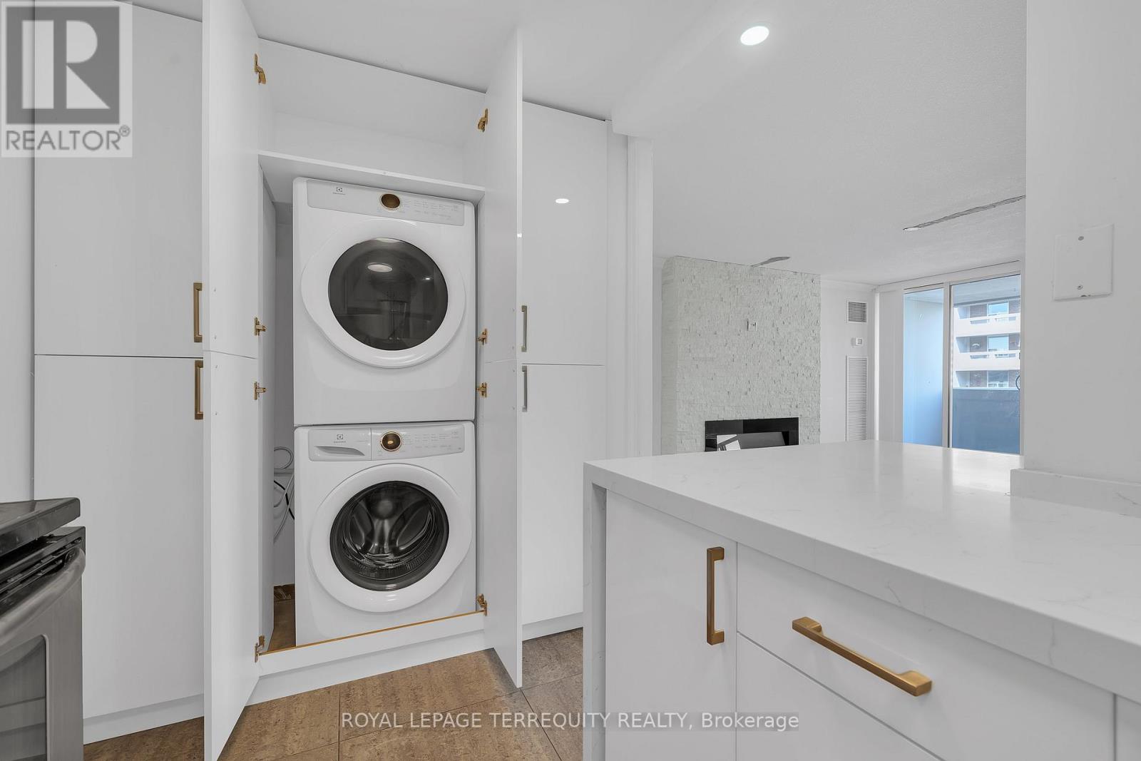 804 - 50 Inverlochy Boulevard, Markham, Ontario  L3T 4T6 - Photo 28 - N13249802