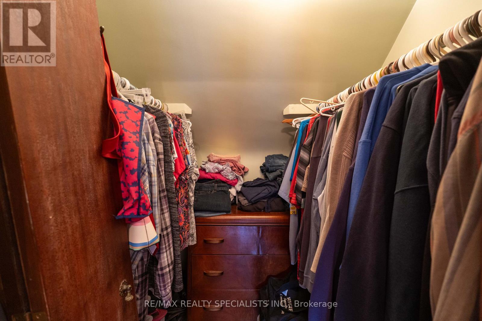 1481 Garnet Avenue, Mississauga, Ontario  L5G 4C5 - Photo 32 - W13247058