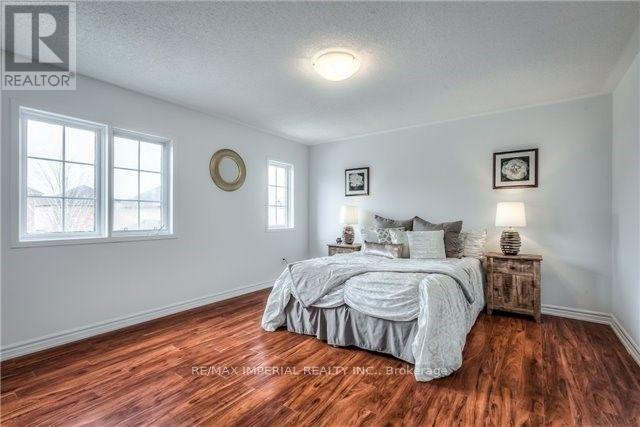 232 Madison Heights Boulevard, Markham, Ontario  L6C 2L4 - Photo 11 - N13412184