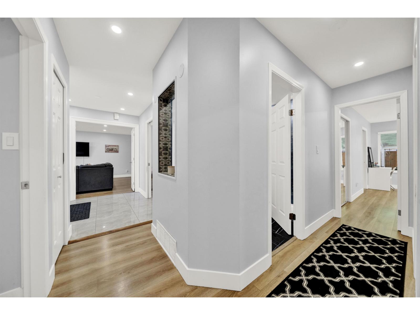 1953 158a Street, Surrey, British Columbia  V4A 8G9 - Photo 6 - R3129273