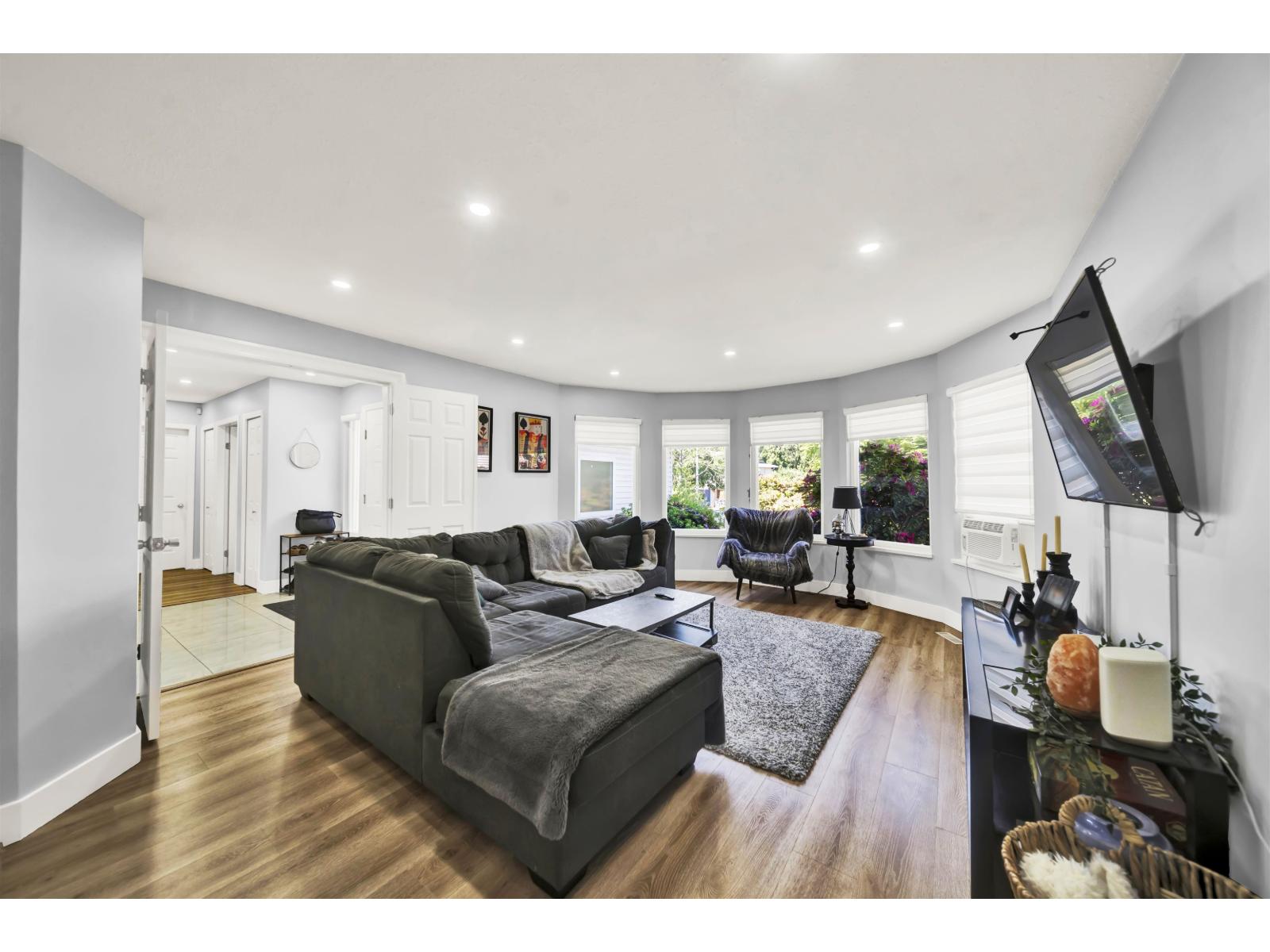 1953 158a Street, Surrey, British Columbia  V4A 8G9 - Photo 7 - R3129273
