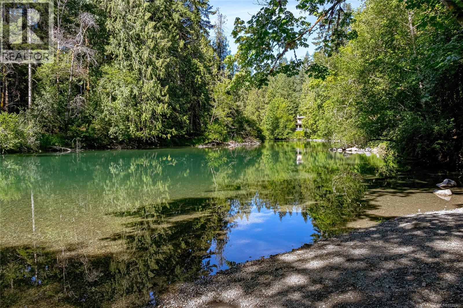 195 Johnson Pl, Lake Cowichan, British Columbia  V0R 2G0 - Photo 58 - 1029362
