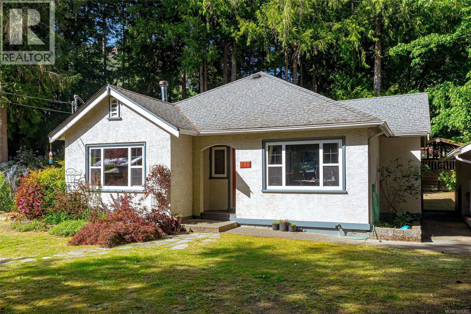 195 Johnson Pl, Lake Cowichan, British Columbia  V0R 2G0 - Photo 38 - 1029362