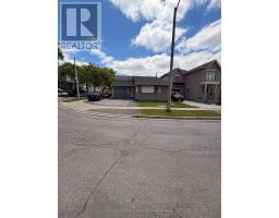 7 MOFFATT COURT, Toronto, Ontario