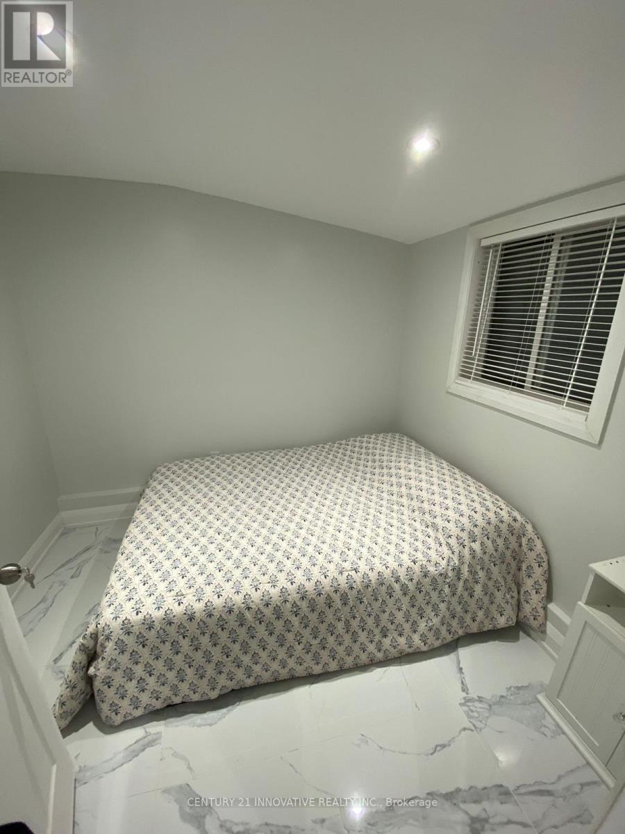 3366 Victory Crescent W, Mississauga, Ontario  L4T 1L9 - Photo 7 - W13412200