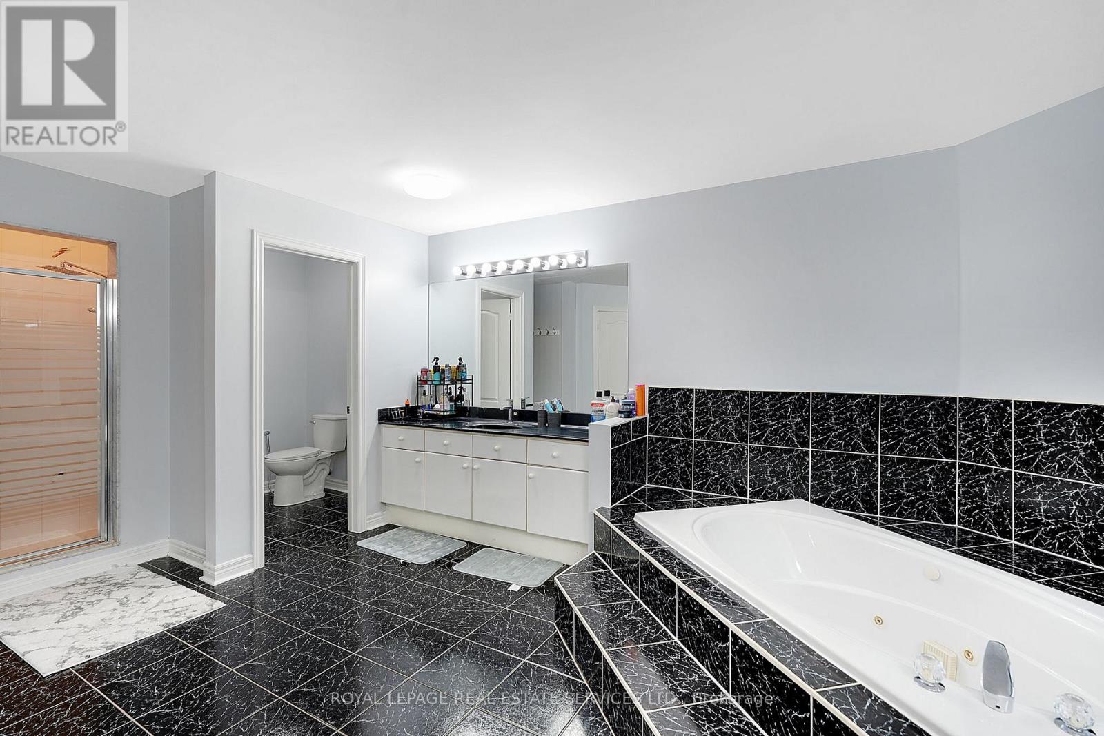2166 Erin Centre Boulevard, Mississauga, Ontario  L5M 5H8 - Photo 19 - W13411370