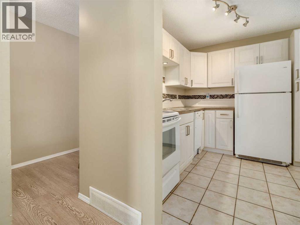 1, 269 Laval Boulevard W, Lethbridge, Alberta  T1K 4E2 - Photo 11 - A2315815