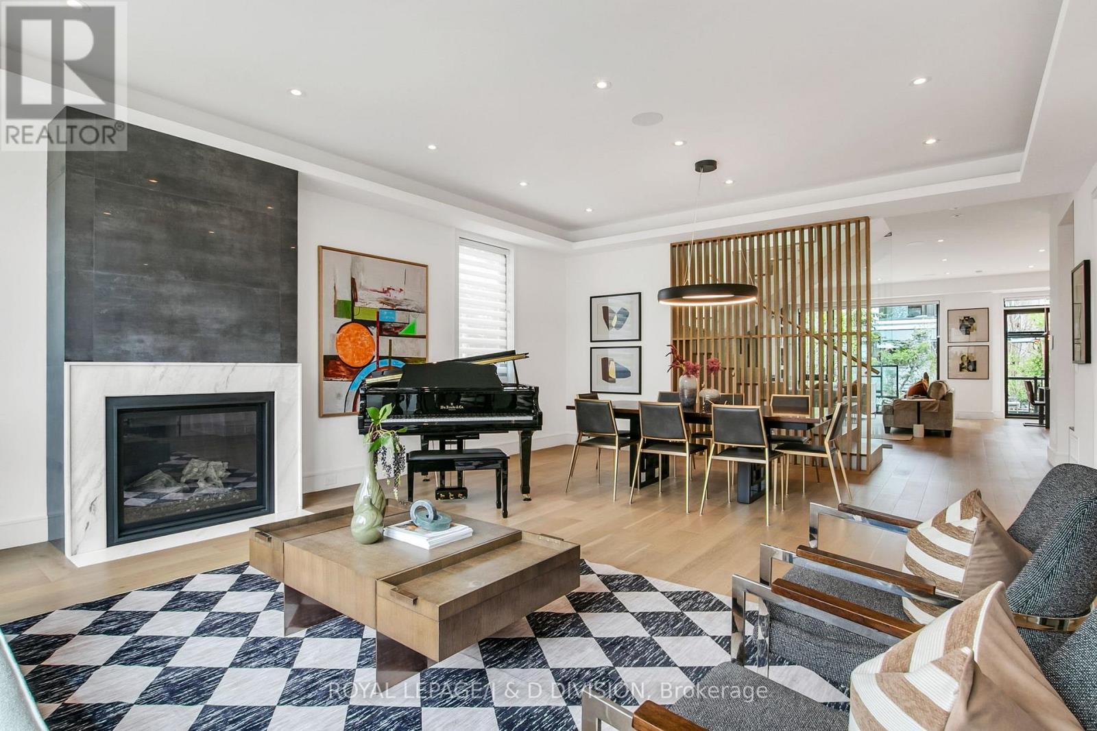 414 Glengarry Avenue, Toronto, Ontario  M5M 1E8 - Photo 7 - C13088230