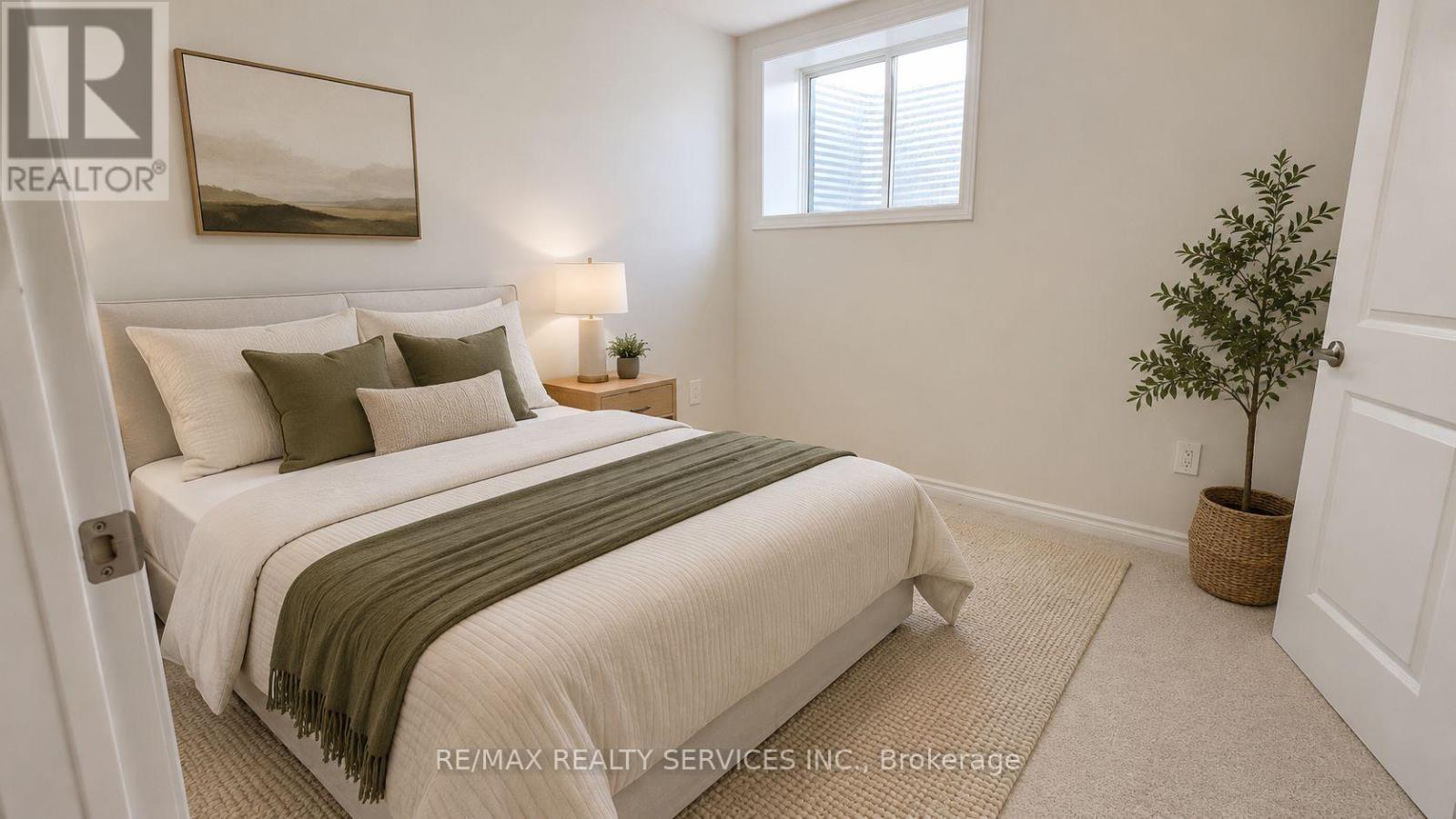 5925 Saigon Street, Mississauga, Ontario  L5V 2V9 - Photo 7 - W13412234
