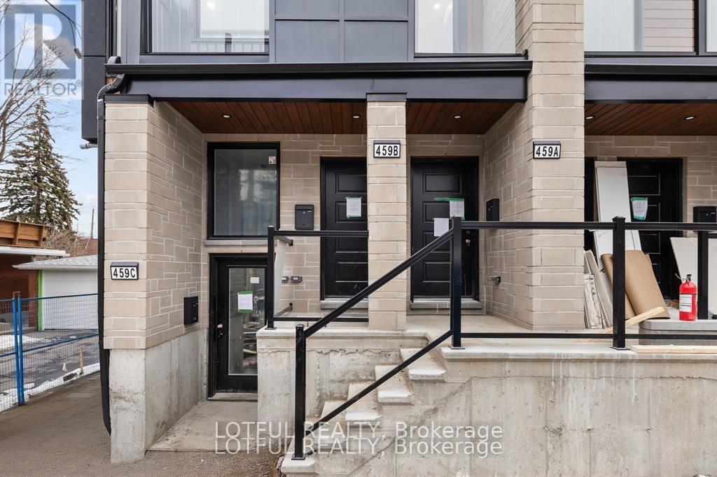 B - 461 TWEEDSMUIR AVENUE, Ottawa, Ontario