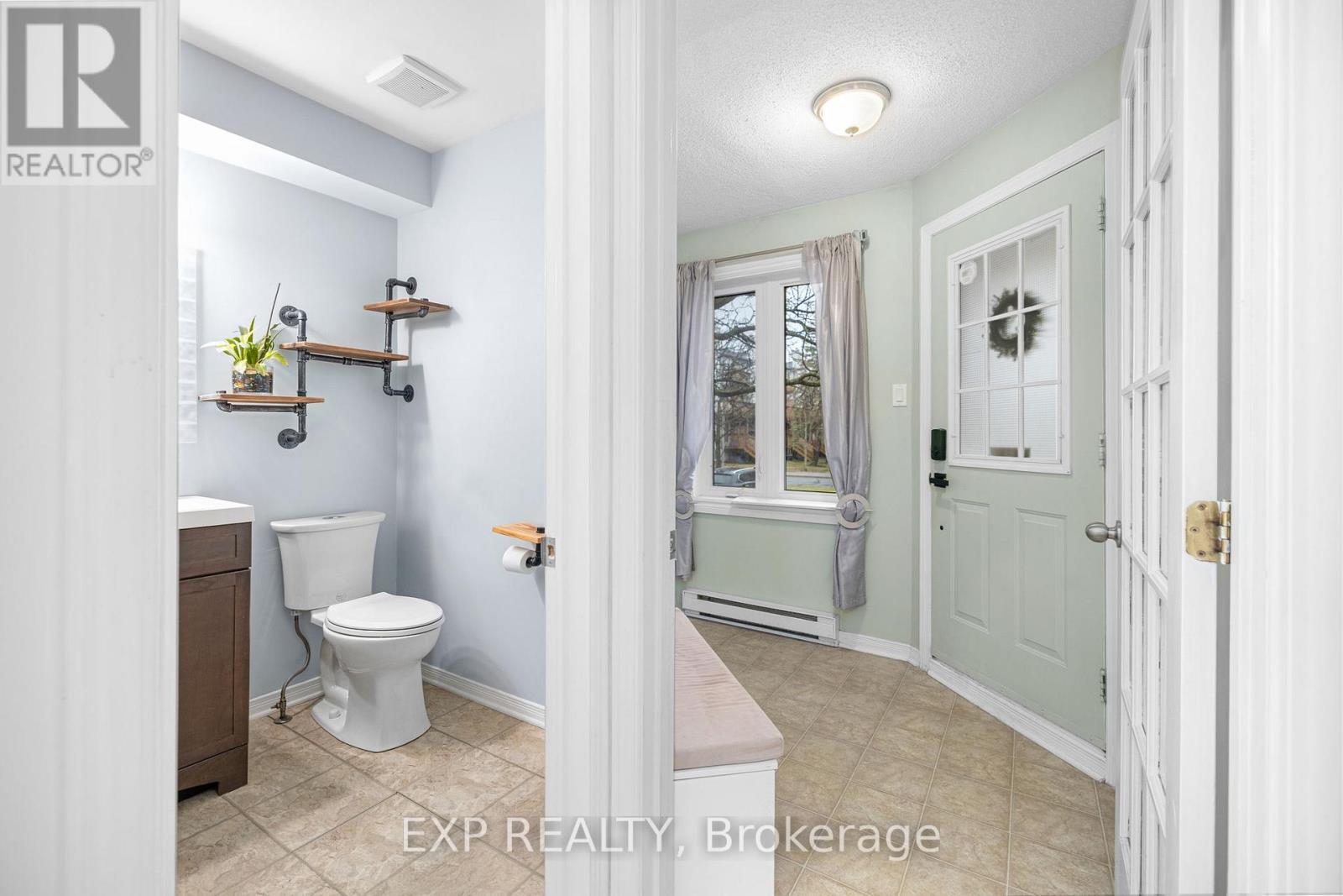 171 Briston Private, Ottawa, Ontario  K1G 5R3 - Photo 2 - X13412294