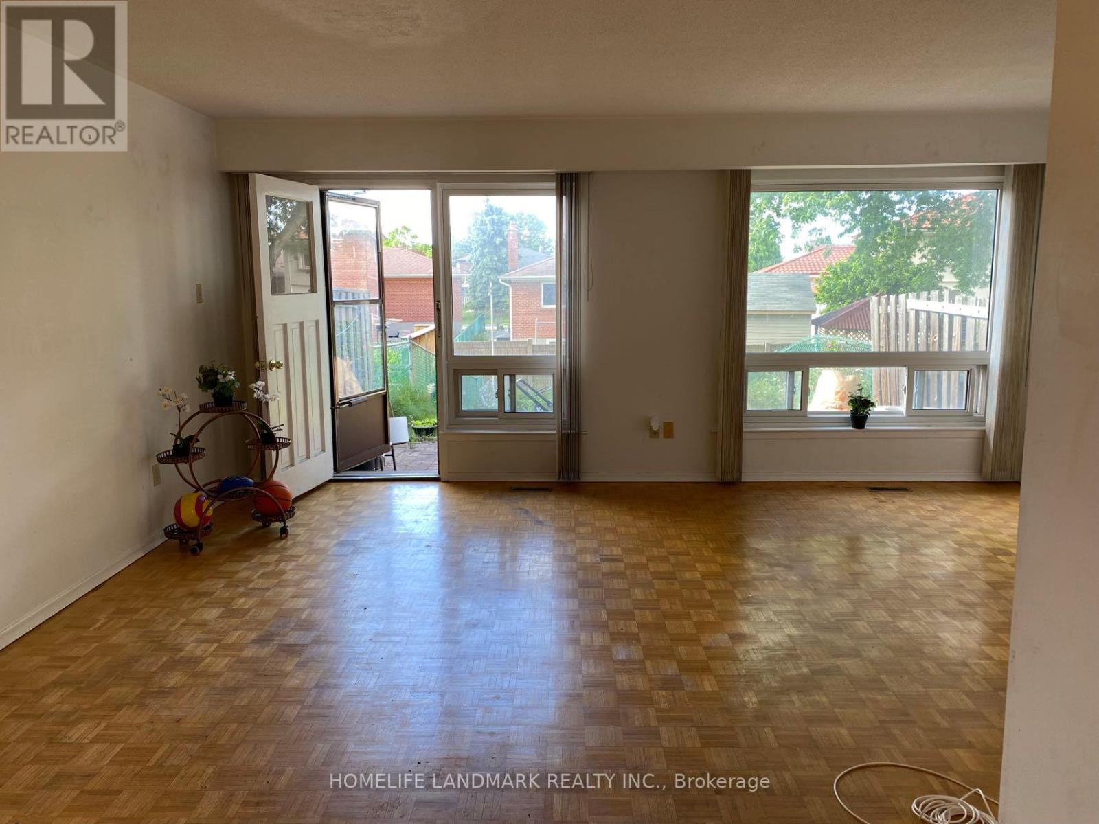 155 Corinthian Boulevard, Toronto, Ontario M1W 1B7 - Photo 2 - E13412248