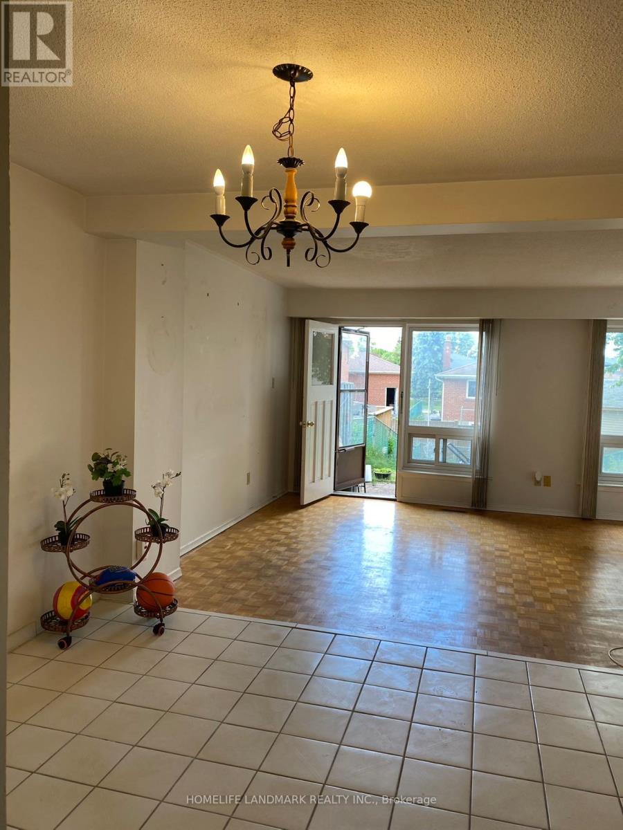 155 Corinthian Boulevard, Toronto, Ontario M1W 1B7 - Photo 4 - E13412248