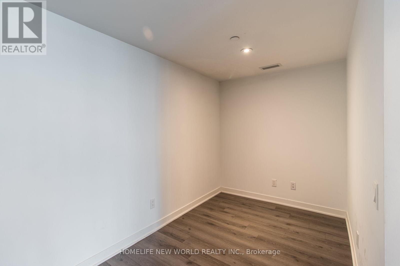 1501 - 70 Queens Wharf Road, Toronto, Ontario  M5V 0J2 - Photo 10 - C13229088