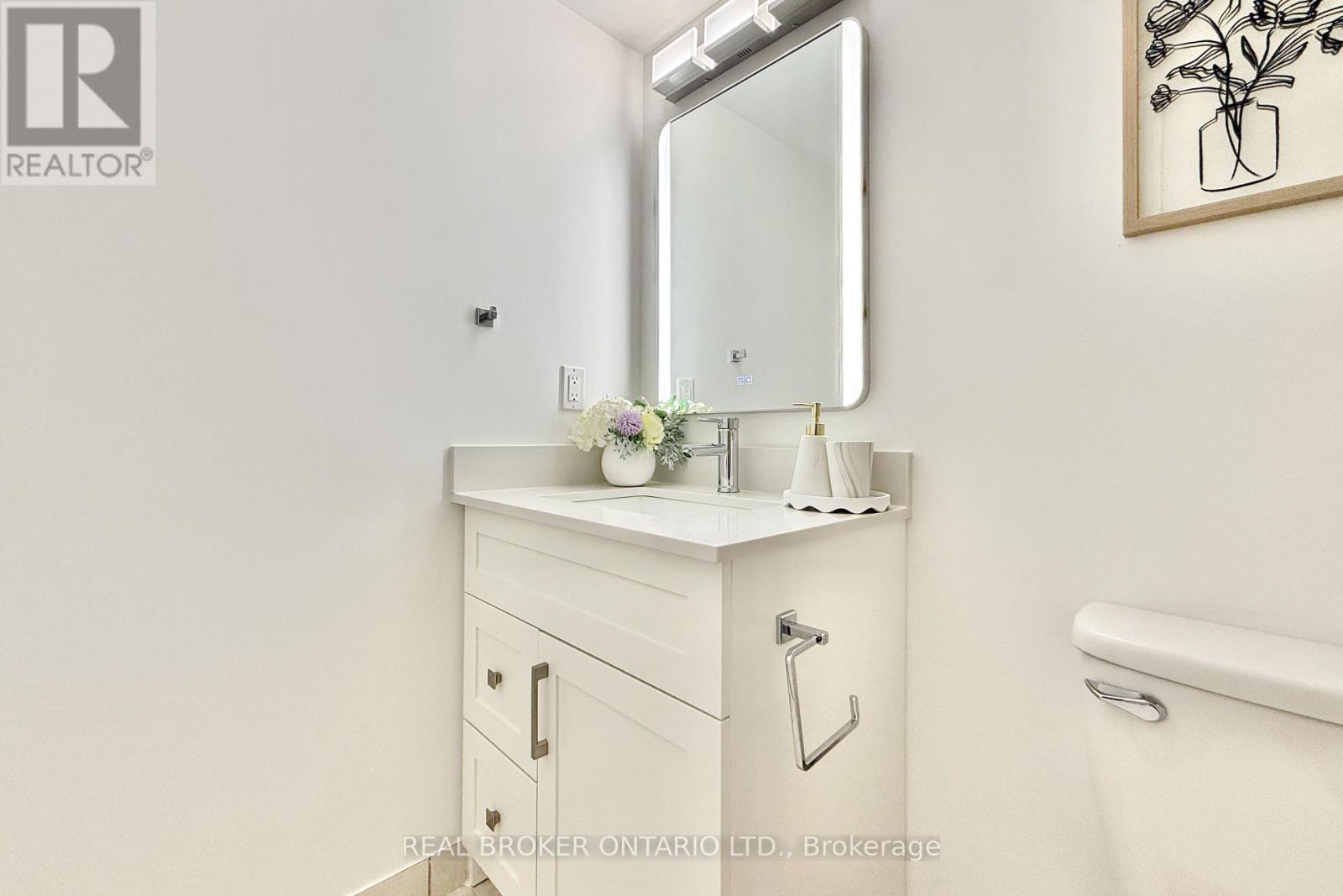 611 - 130 Pond Drive, Markham, Ontario  L3T 7W5 - Photo 24 - N13412268