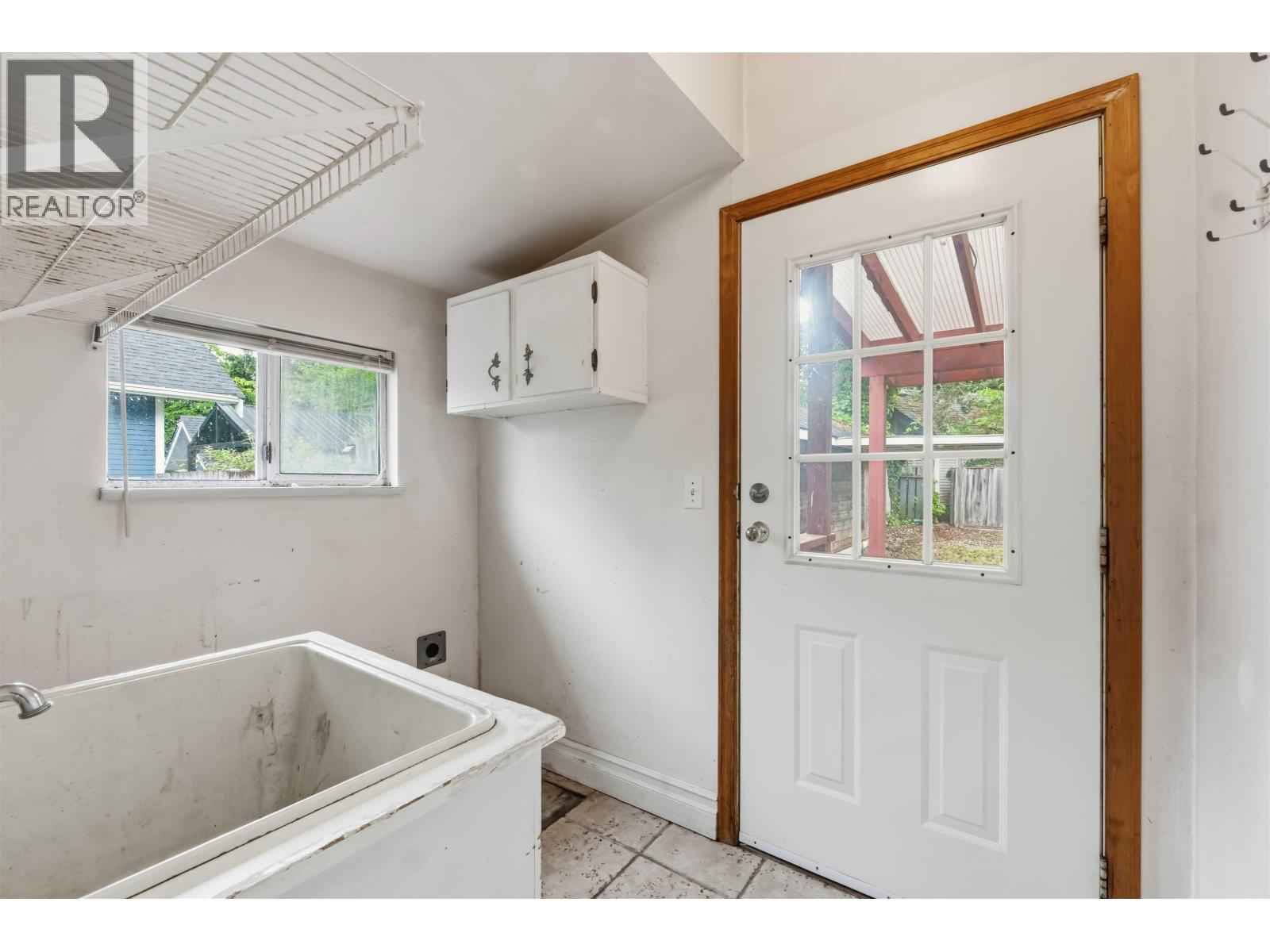 11328 Maple Crescent, Maple Ridge, British Columbia  V2X 1R3 - Photo 28 - R3124125