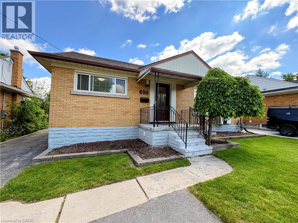 699 Frederick Street, Kitchener, Ontario  N2B 2B3 - Photo 2 - 40815078