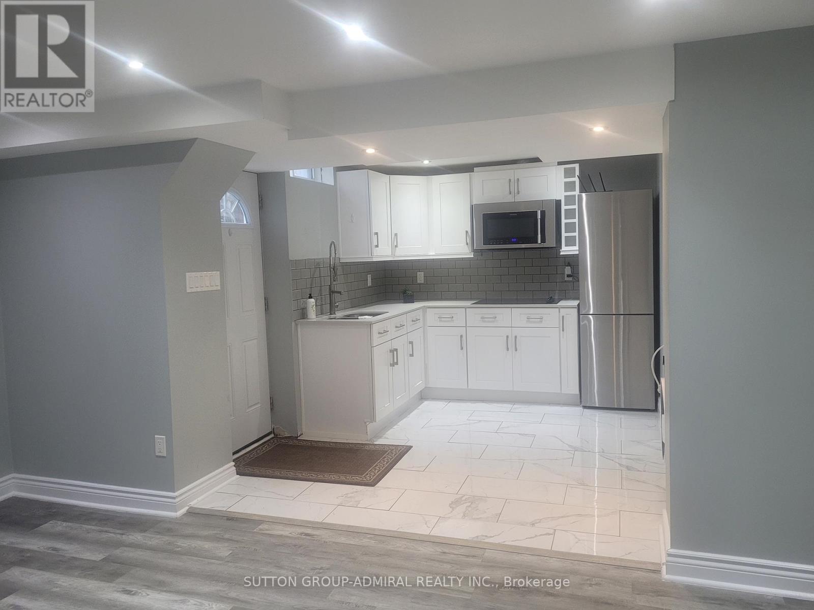 292 Ridgefield Crescent, Vaughan, Ontario  L6A 1J6 - Photo 2 - N13140000