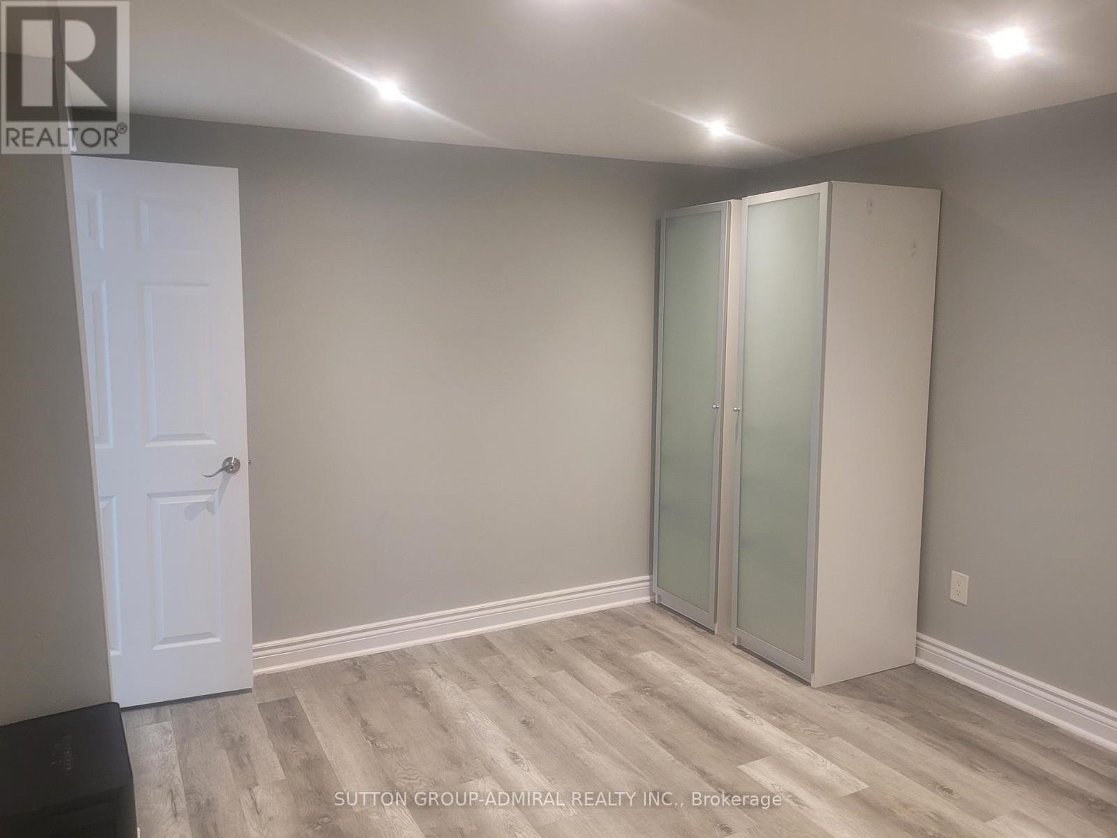 292 Ridgefield Crescent, Vaughan, Ontario  L6A 1J6 - Photo 8 - N13140000