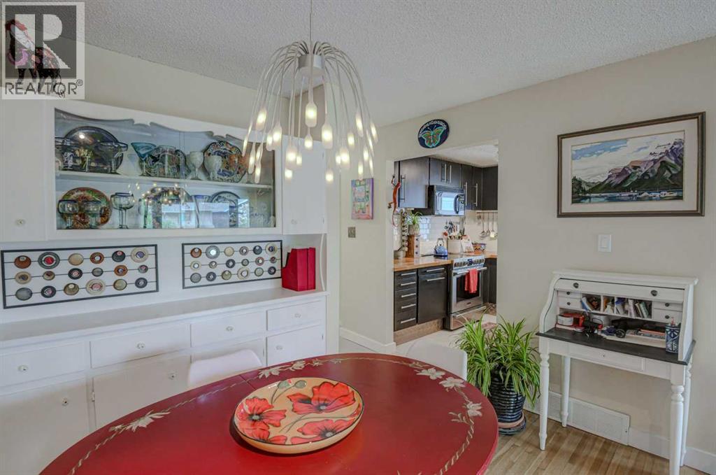 217 26 Avenue NE, Calgary, Alberta T2E 1Z1 - Photo 10 - A2317761