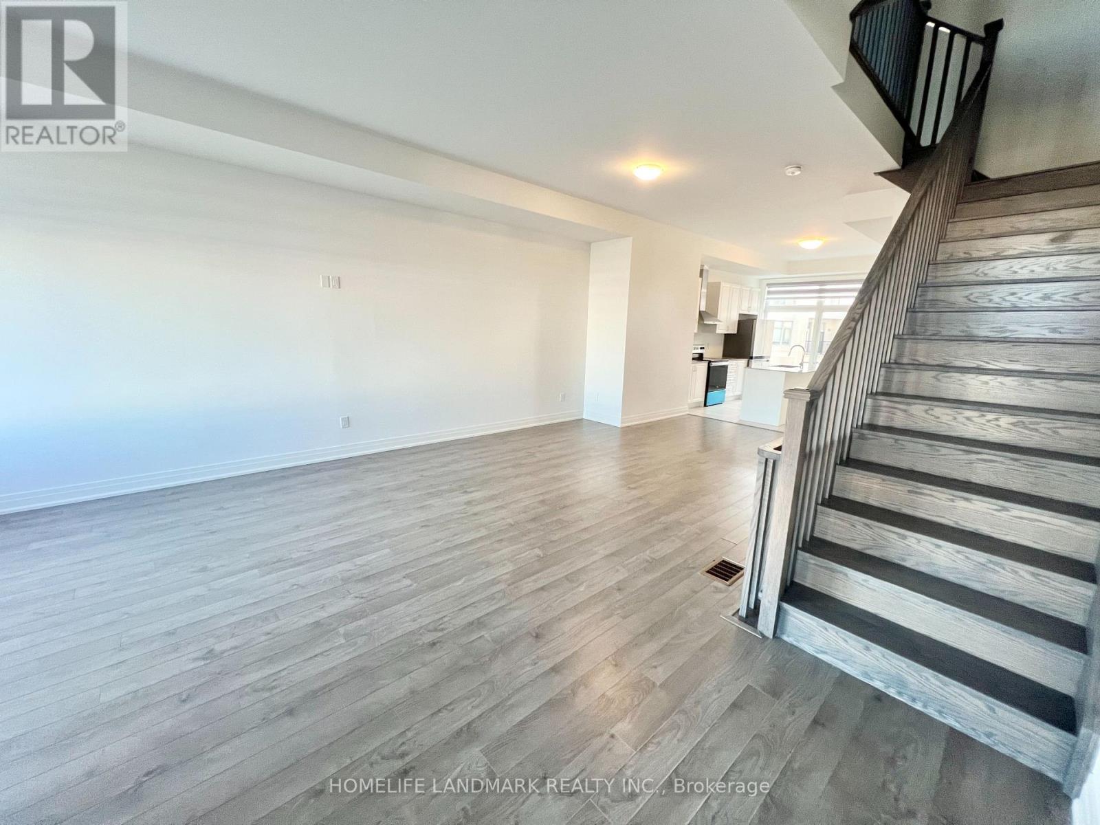 9 Alan Francis Lane, Markham, Ontario L6C 3B5 - Photo 6 - N13412320