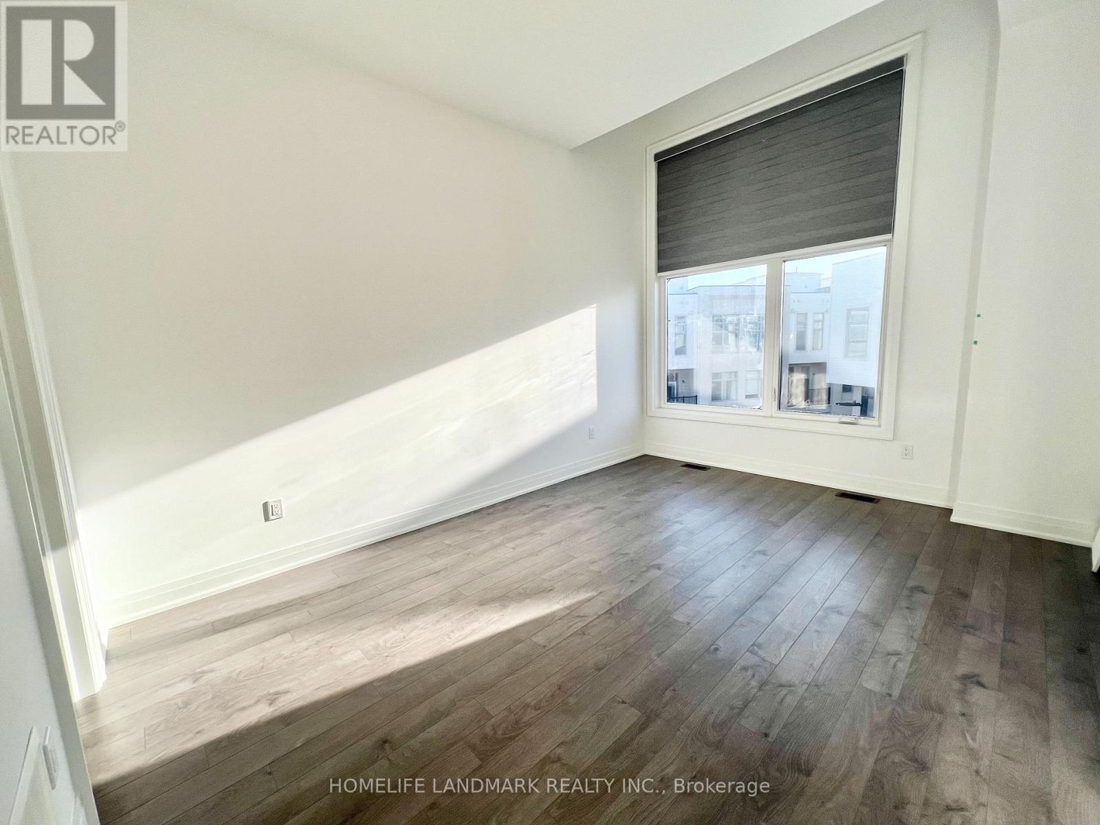 9 Alan Francis Lane, Markham, Ontario L6C 3B5 - Photo 8 - N13412320