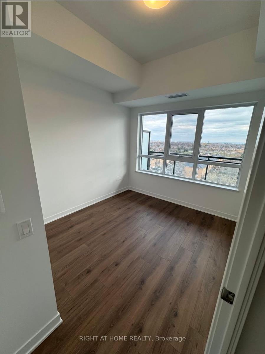 711 - 395 Dundas Street W, Oakville, Ontario  L6M 5R8 - Photo 15 - W13412310