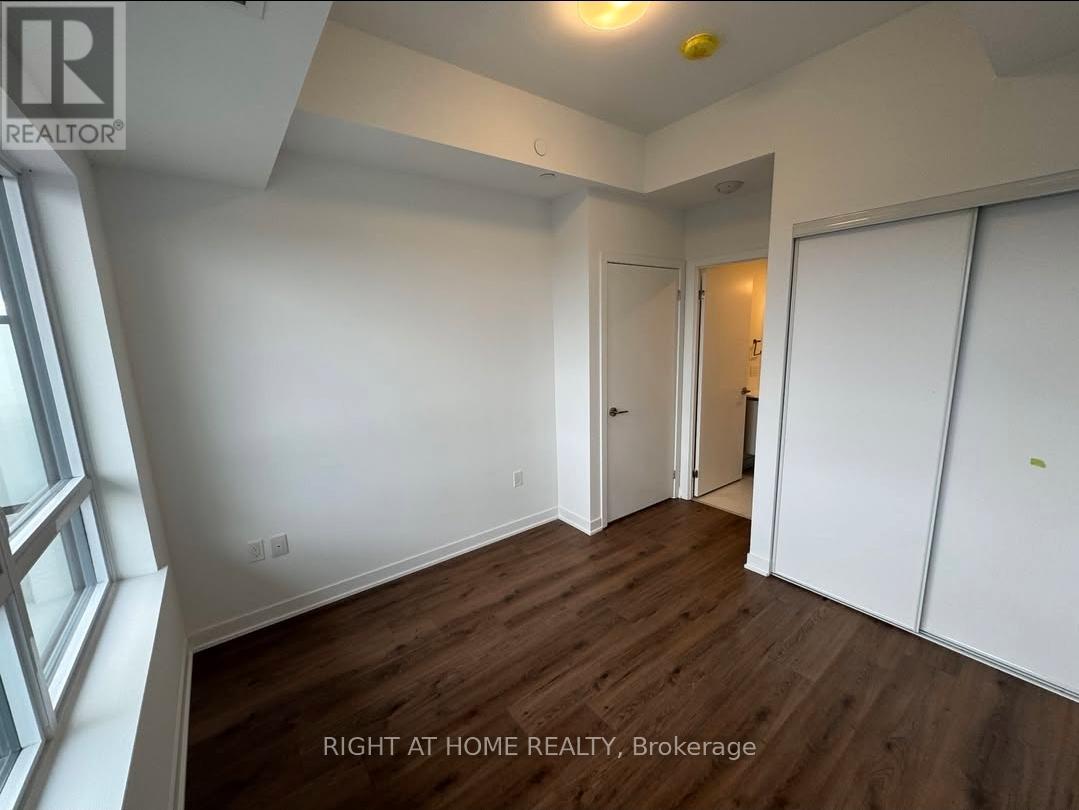 711 - 395 Dundas Street W, Oakville, Ontario  L6M 5R8 - Photo 17 - W13412310