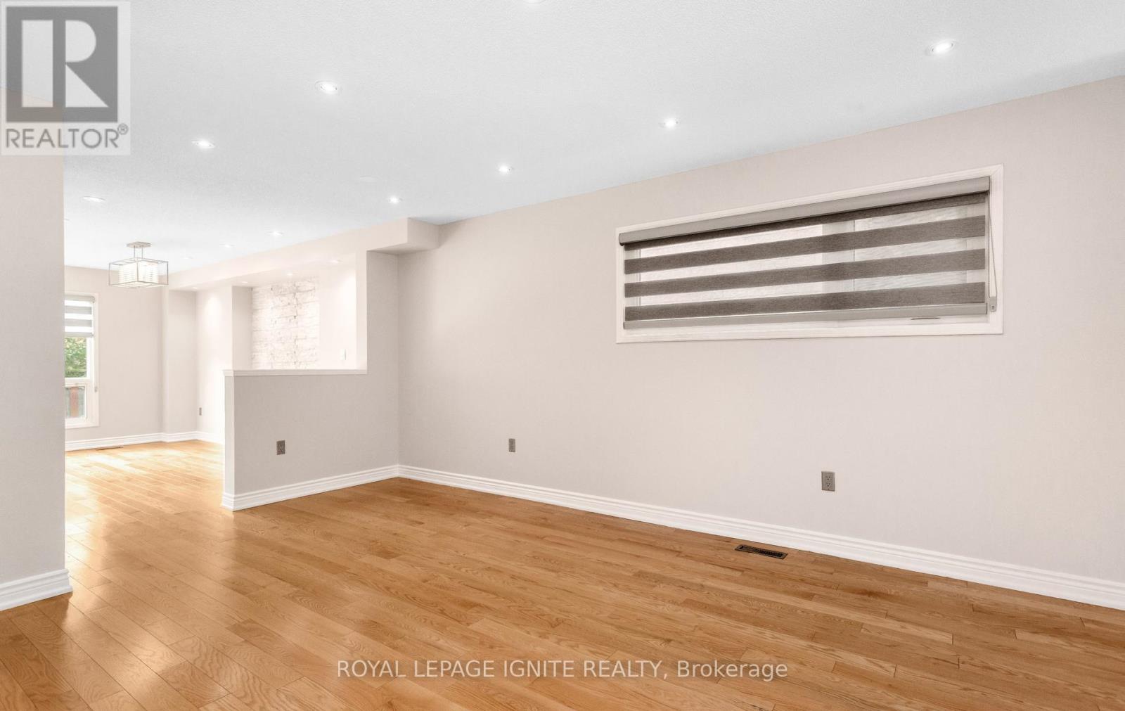 3392 Spirea Terrace, Mississauga, Ontario  L5N 7N3 - Photo 11 - W13412326