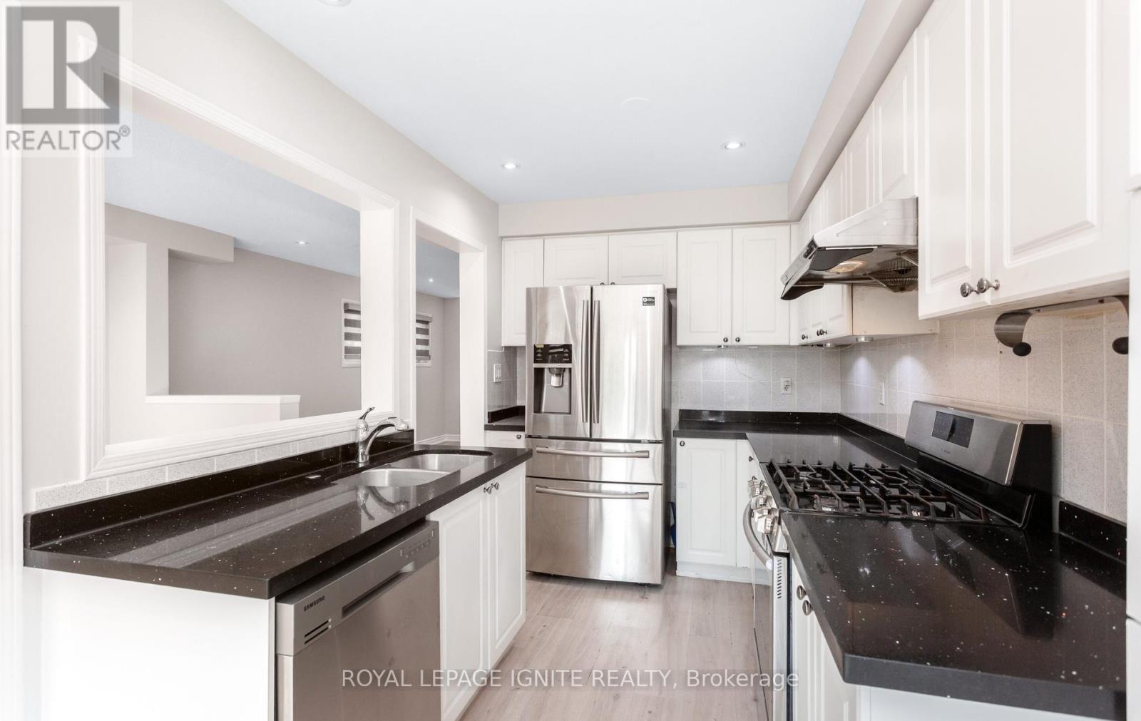 3392 Spirea Terrace, Mississauga, Ontario  L5N 7N3 - Photo 19 - W13412326