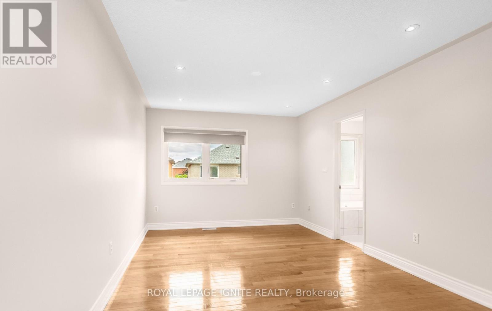 3392 Spirea Terrace, Mississauga, Ontario  L5N 7N3 - Photo 28 - W13412326