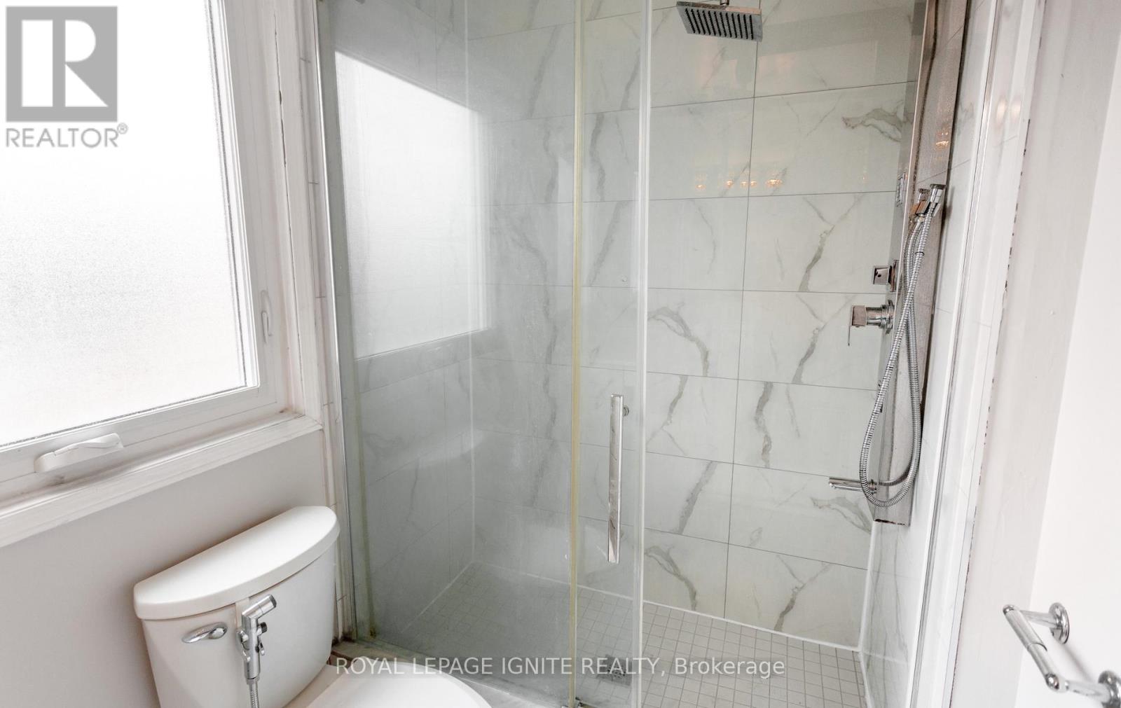 3392 Spirea Terrace, Mississauga, Ontario  L5N 7N3 - Photo 43 - W13412326