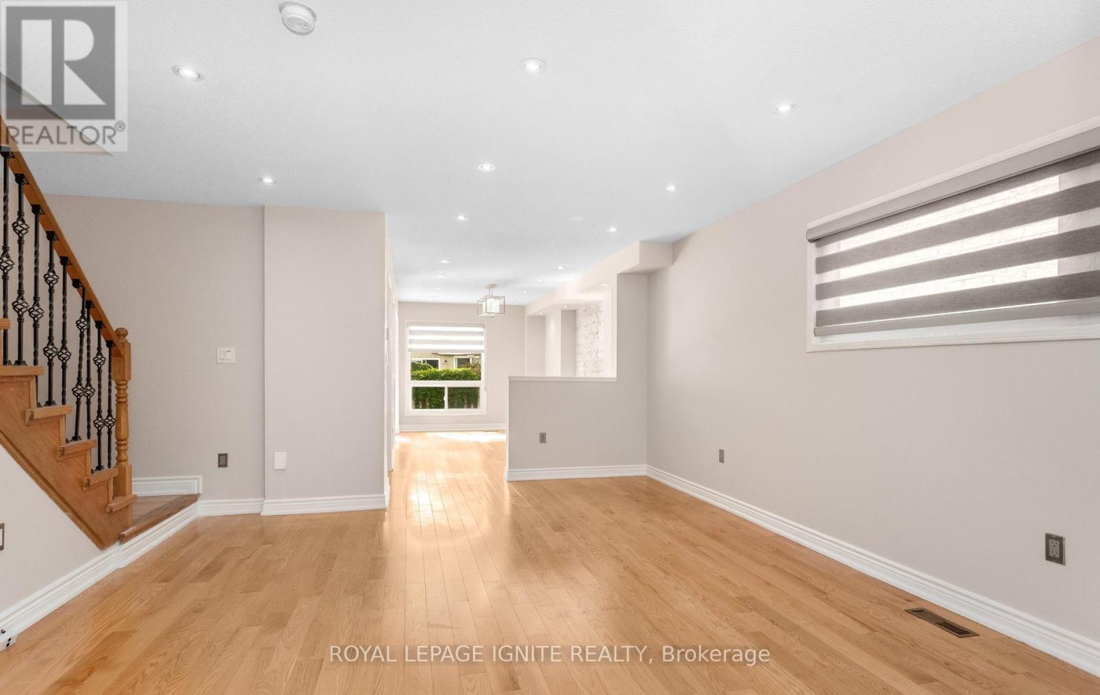 3392 Spirea Terrace, Mississauga, Ontario  L5N 7N3 - Photo 7 - W13412326