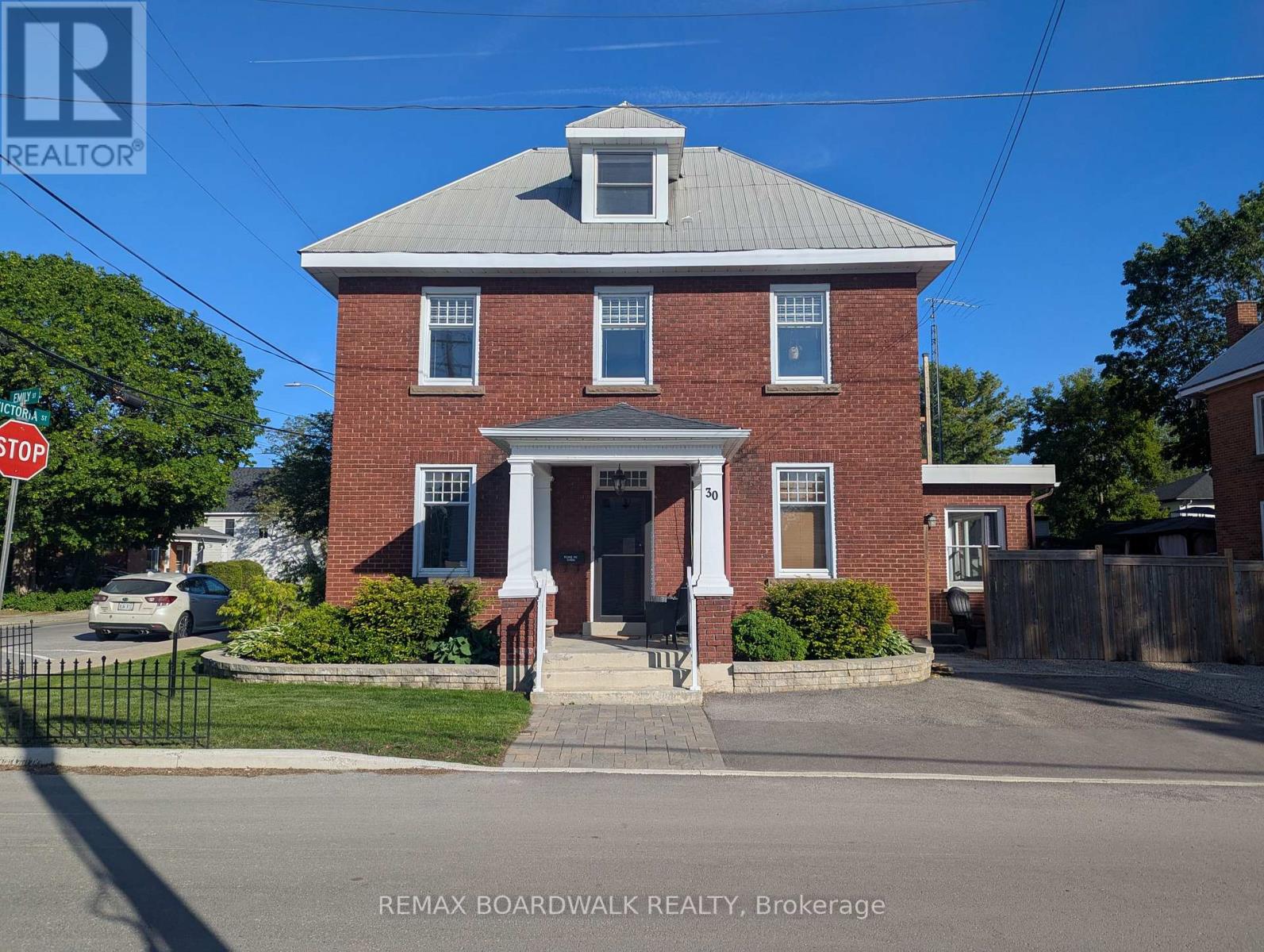 30 EMILY STREET, Carleton Place, Ontario