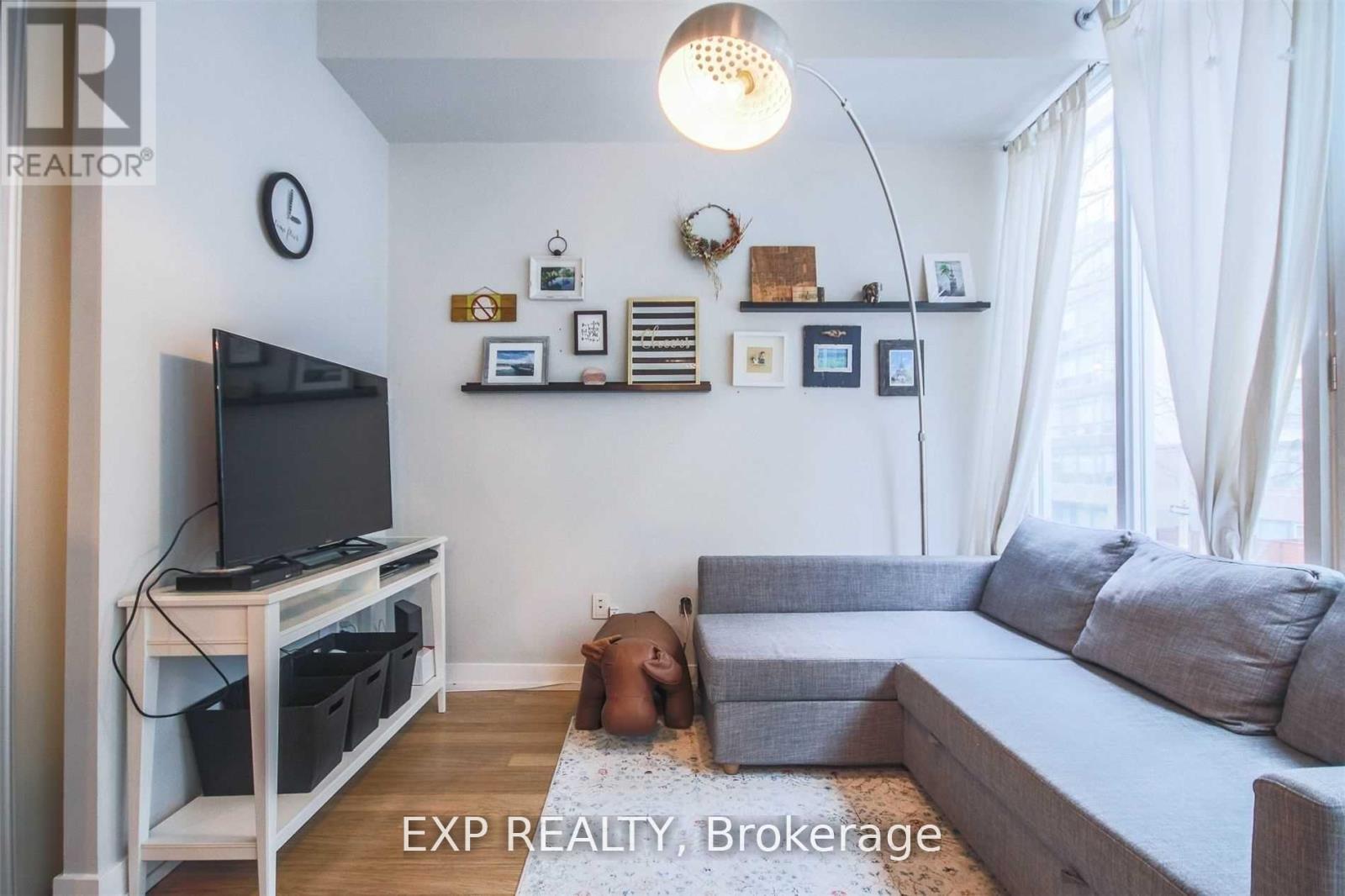 202 - 20 Stewart Street, Toronto, Ontario  M5V 1H6 - Photo 10 - C13412358