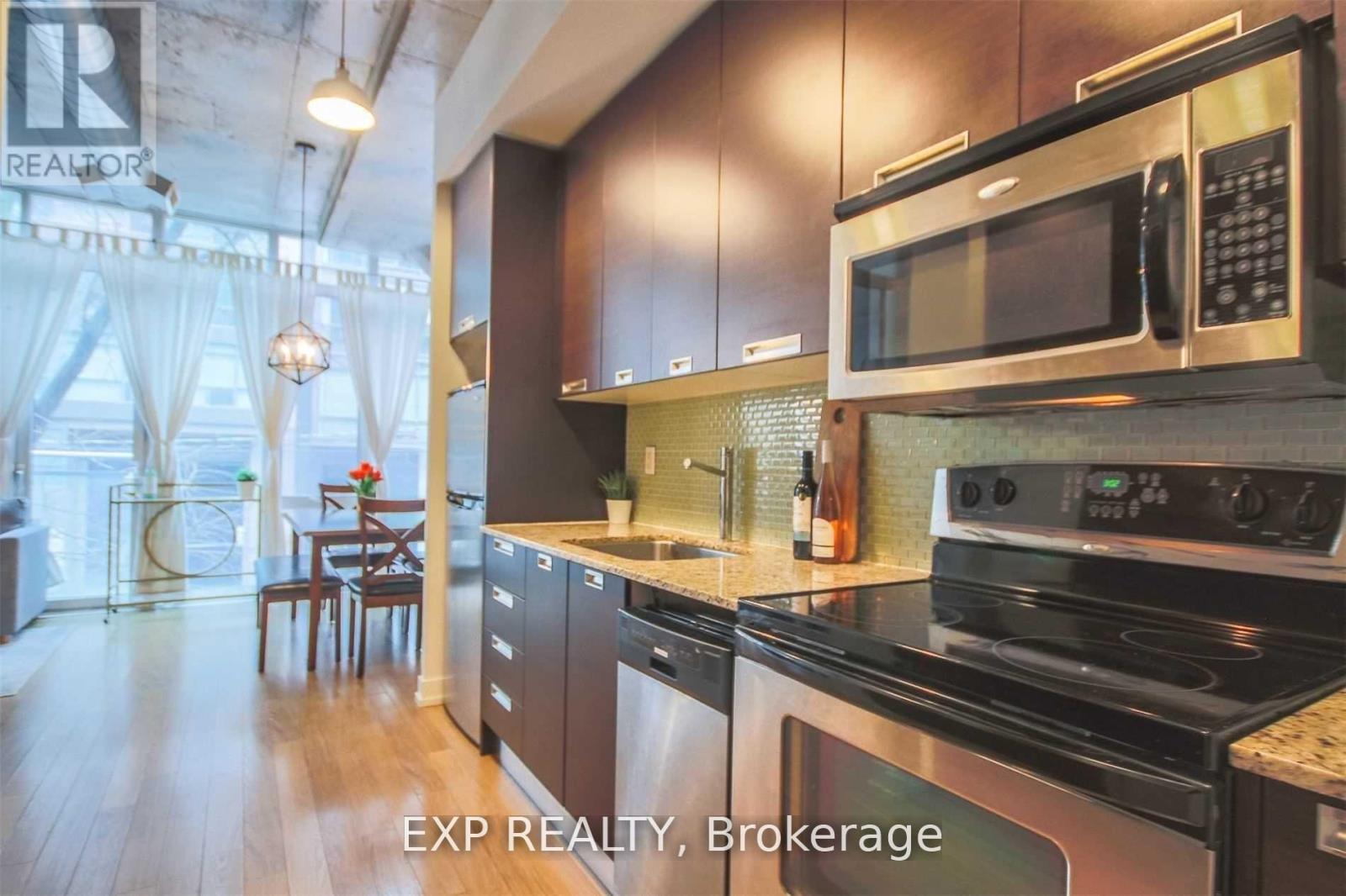 202 - 20 Stewart Street, Toronto, Ontario  M5V 1H6 - Photo 5 - C13412358