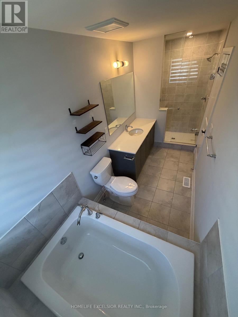 974 Crowsnest Hollow, Pickering, Ontario  L1X 0P4 - Photo 14 - E13114372