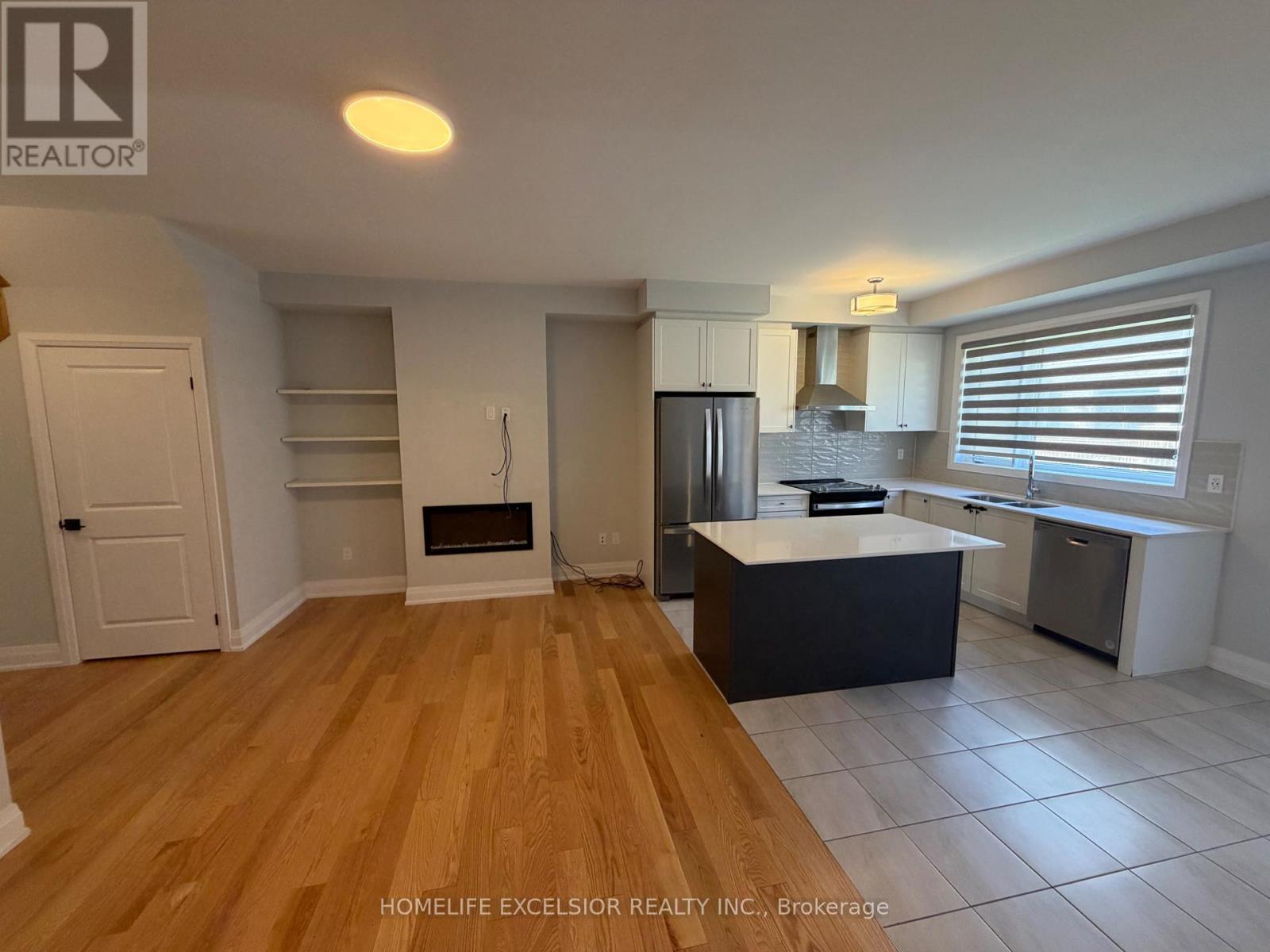 974 Crowsnest Hollow, Pickering, Ontario  L1X 0P4 - Photo 23 - E13114372
