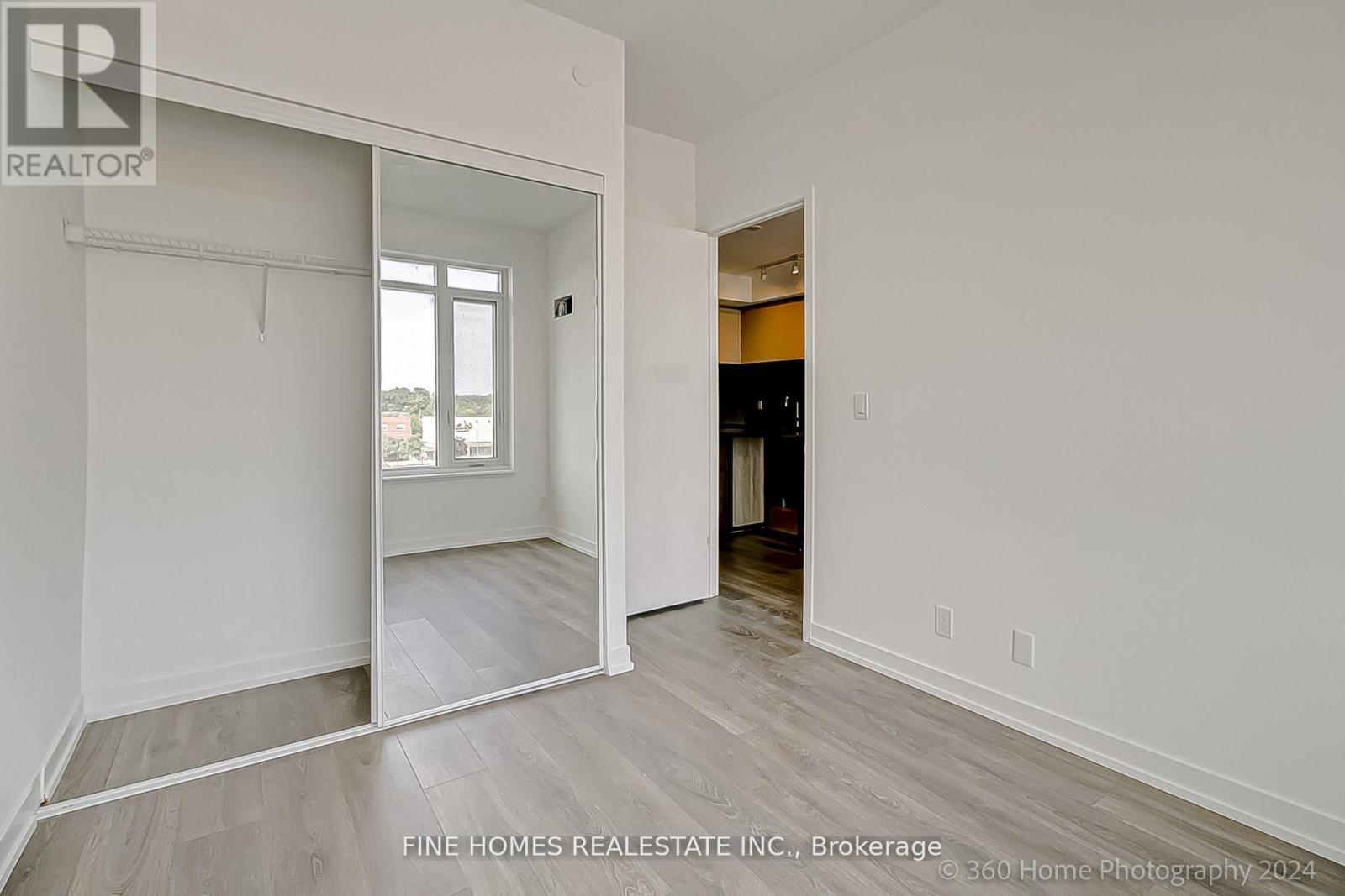 503 - 8 Beverley Glen Boulevard, Vaughan, Ontario  L4J 8N8 - Photo 10 - N13412336