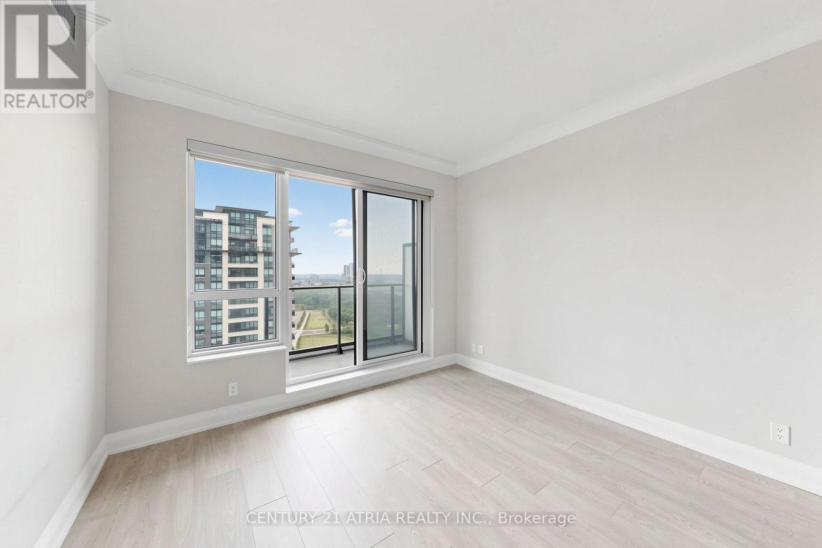 2901 - 18 Water Walk Drive, Markham, Ontario  L3R 6L5 - Photo 13 - N13412342