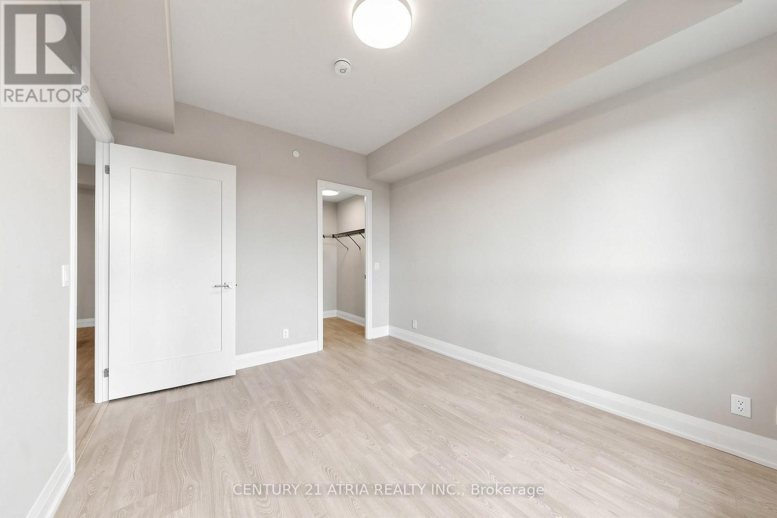 2901 - 18 Water Walk Drive, Markham, Ontario  L3R 6L5 - Photo 23 - N13412342