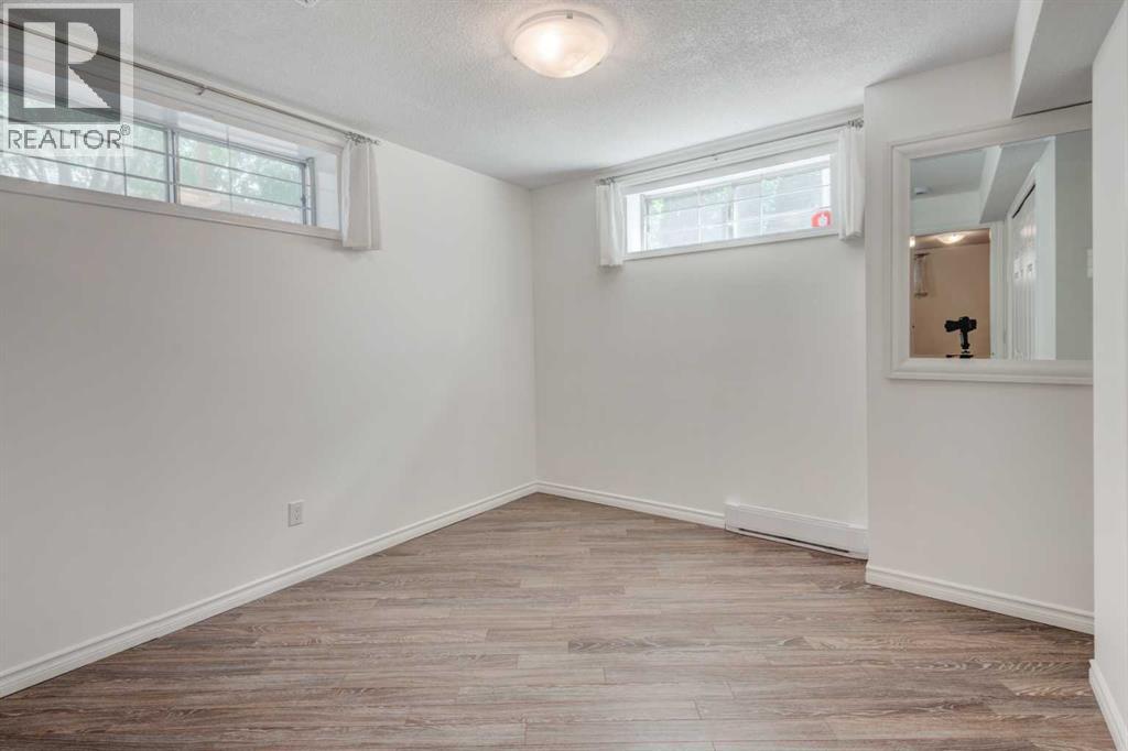 74 Douglasview Circle SE, Calgary, Alberta  T2Z 2P4 - Photo 28 - A2318297